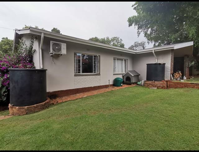 4 BEDROOM HOUSE SOLD IN VALHALLA